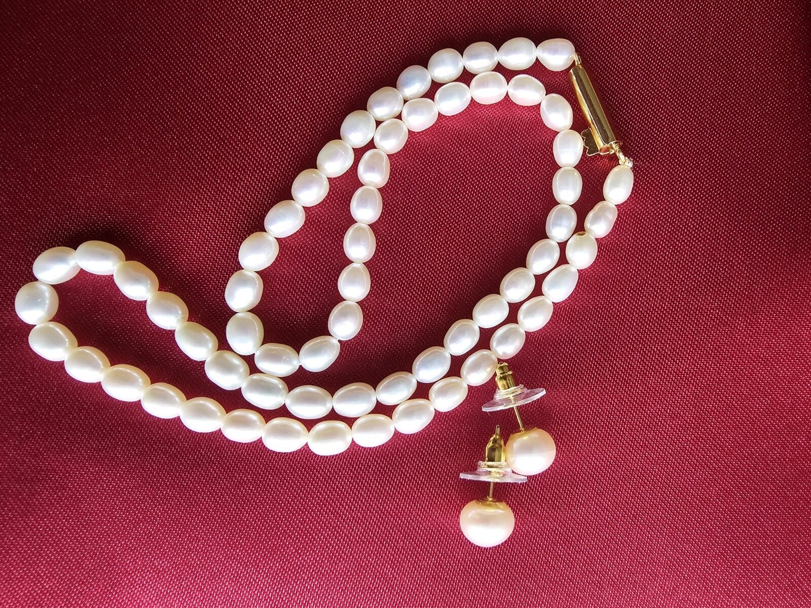 Oval high lustre delicate